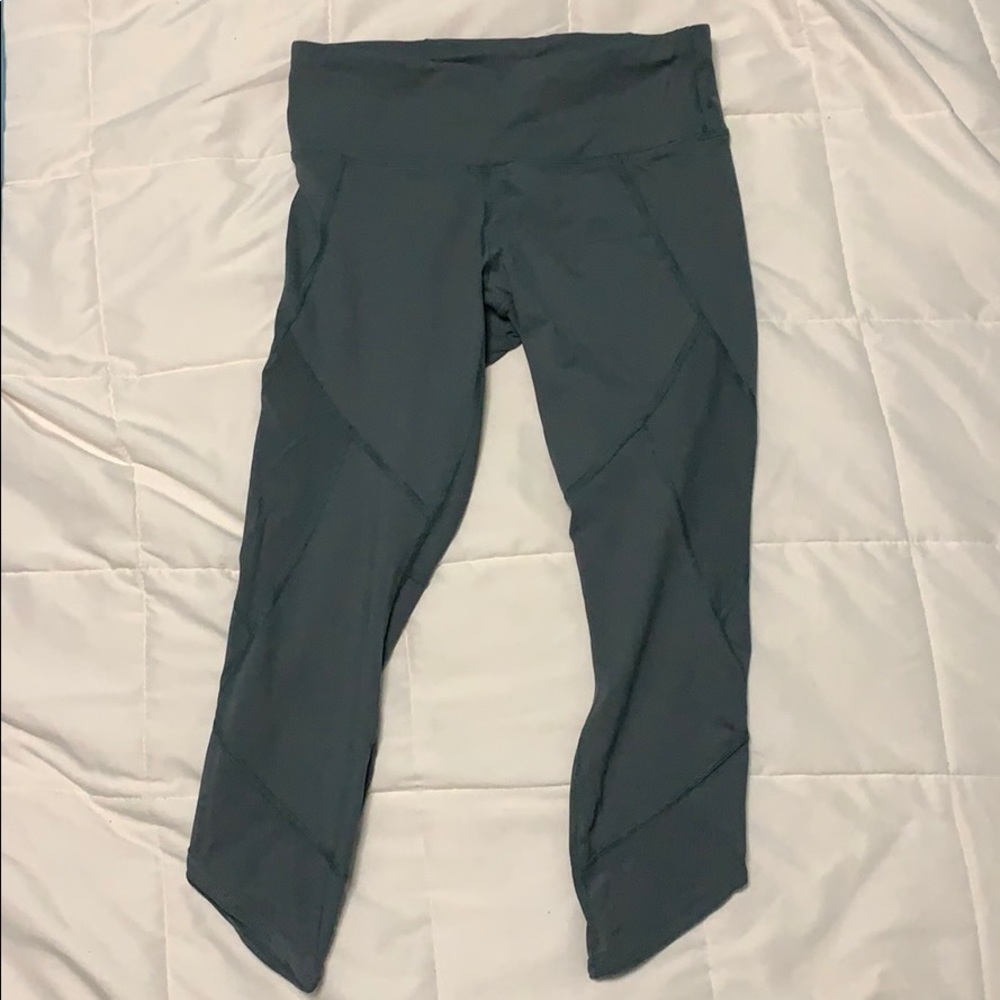 cropped mesh leggings